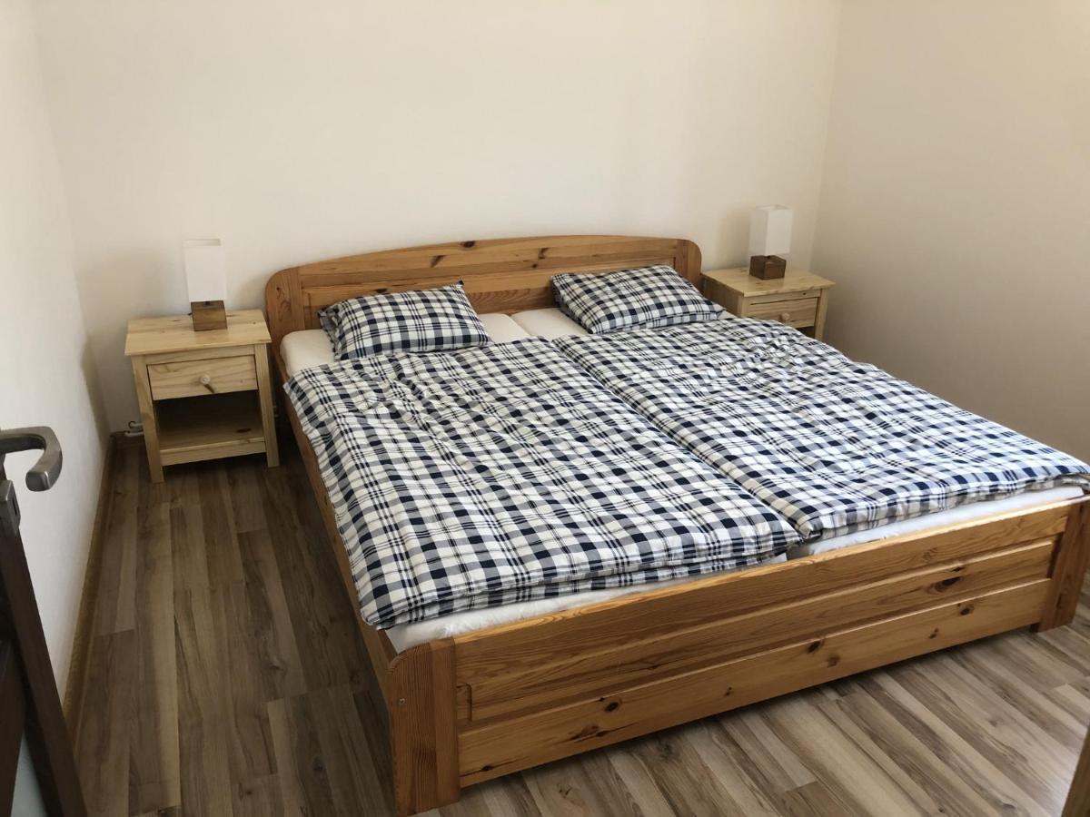 Apartman Pod Hradem Lägenhet Česká Kamenice Exteriör bild